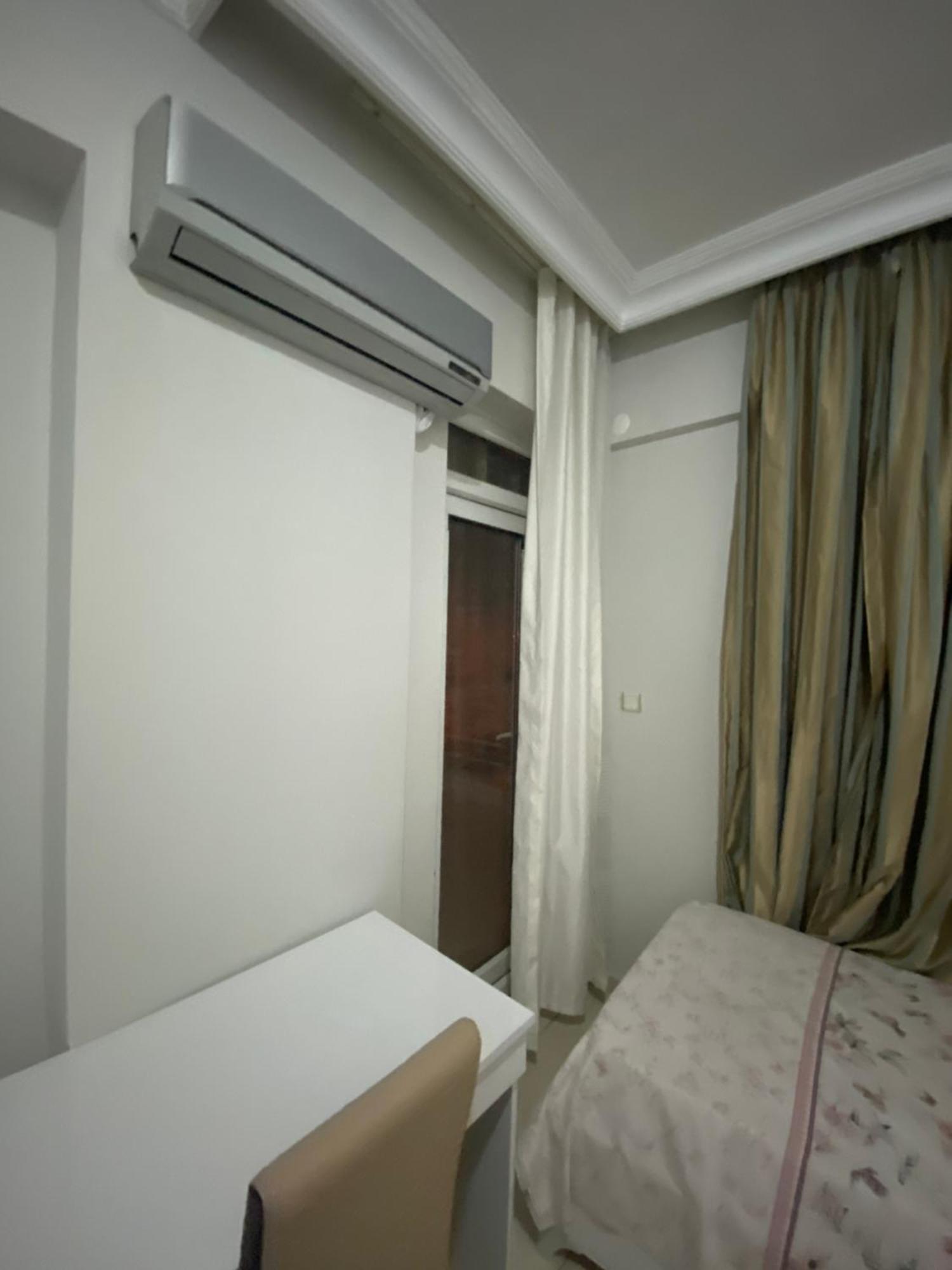 Nurer Apart Otel Antalya Bilik gambar