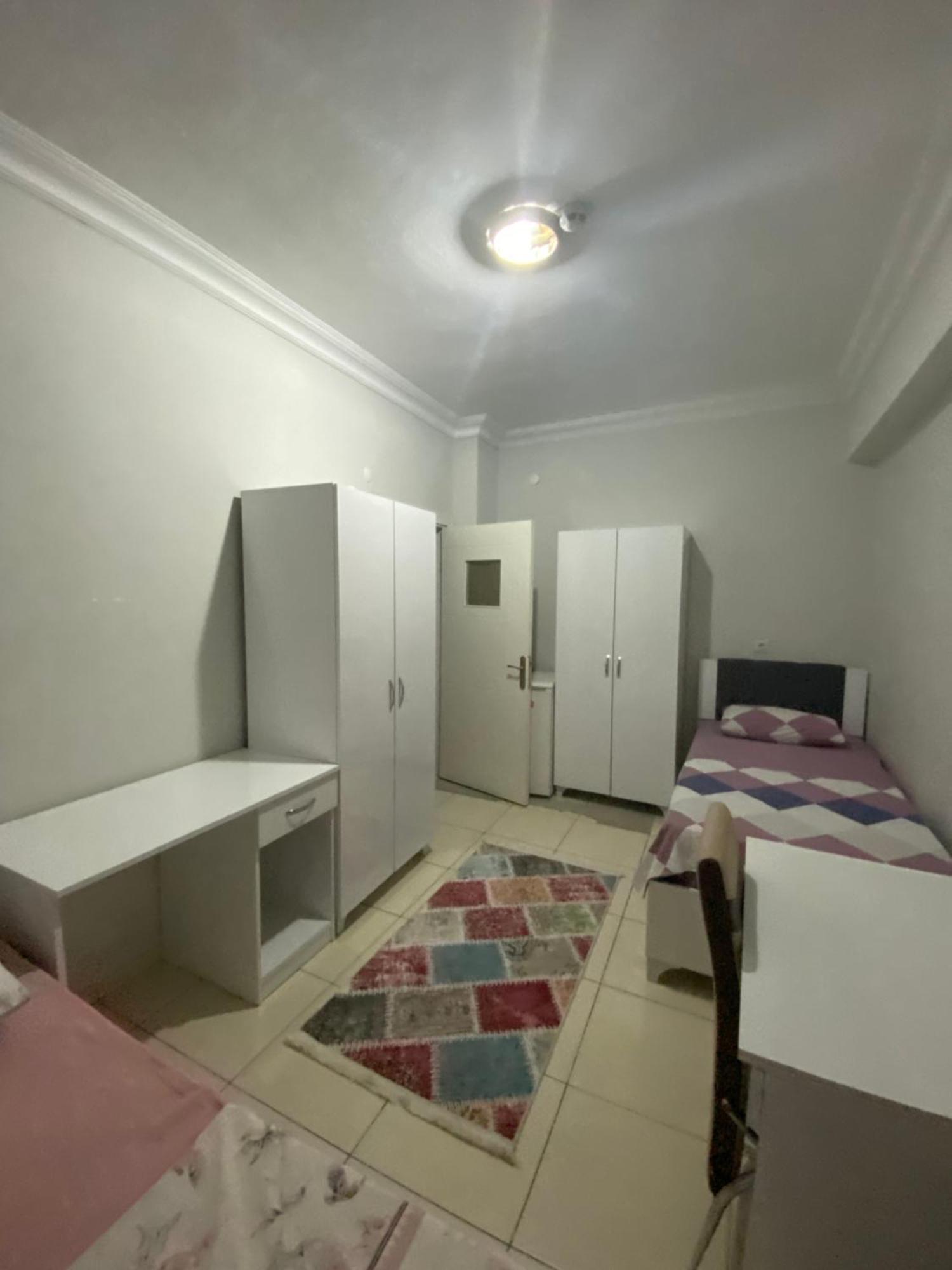 Nurer Apart Otel Antalya Bilik gambar